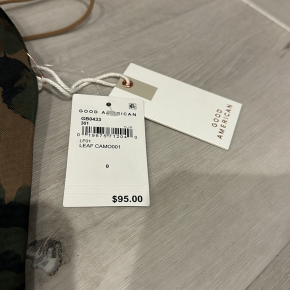 Good American Leaf CAMO001 NWT Printed Mesh Corset Bodysuit with snaps. - Picture 7 of 15